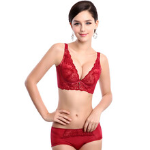 优体雅韵<em>女士</em>性感深V<em>小胸</em>厚杯聚拢调整型<em>文胸</em>