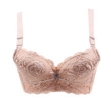 菲姿婷女士精品内衣深V性感蕾丝<em>小胸</em>加厚款胸