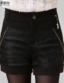 外穿<em>打底</em>裤加厚秋冬季<em>短裤</em>女裤子加厚<em>大码宽松</em>