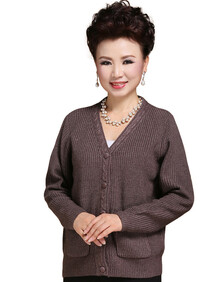 lucywitte中老年女装短款外套秋冬新款<em>V字领</em>羊