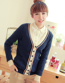 8190 模特实拍 纯棉不起球 秋季新款<em>针织</em>衫<em>开衫</em>