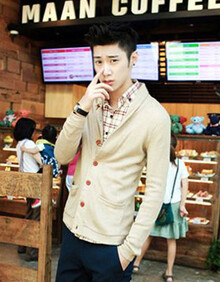 款 秋冬季新款 韩版男装休闲<em>开衫男毛衣外套</em> 百