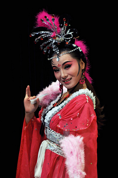 湖南花鼓戏《海哥与九妹》