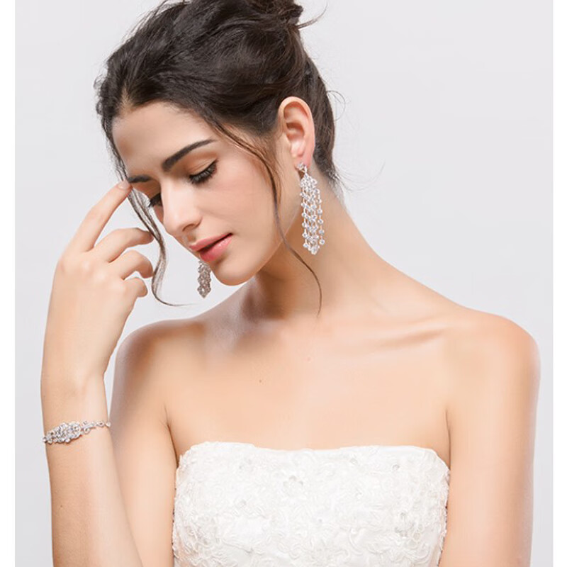 新娘闪亮水晶耳环女韩国时尚气质网红长款流苏耳坠耳饰显脸瘦无耳洞耳