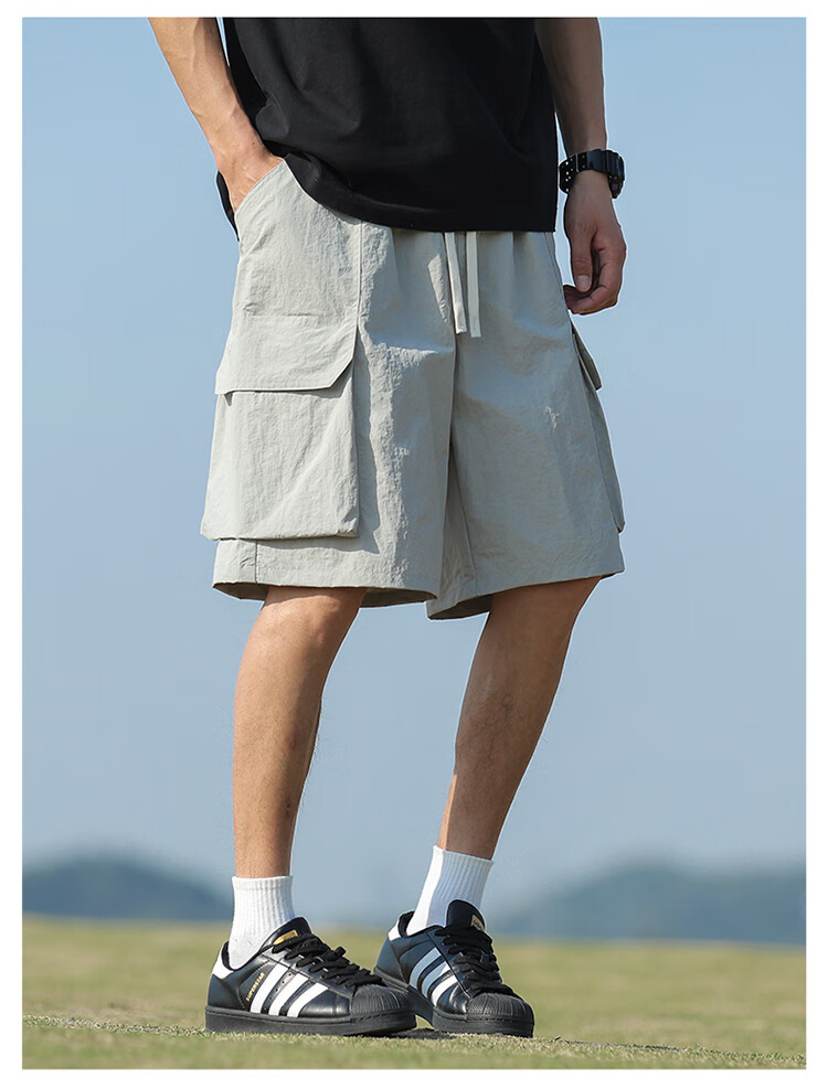 IZEXX Men's Cargo Shorts, Summer Fashion Versatile Large Pocket Simple Solid Color Sports Knee-Length Pants IZ706 Black 3XL 13