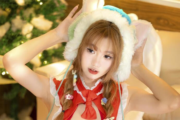 柒柒要乖哦-圣诞2023[80P-1.34GB]