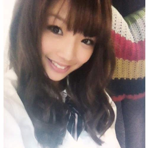 现役高校生嫩模 北山诗织 脸也太小颗了吧 C社