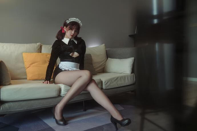 Natsuko夏夏子-漆黑女仆 [50P-439MB]