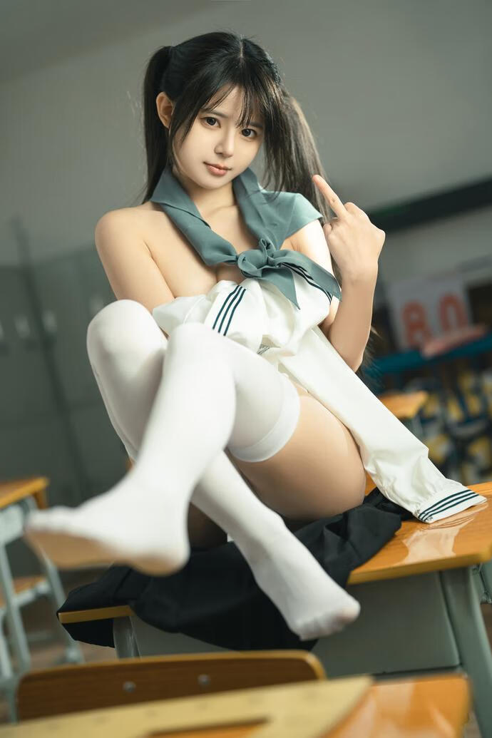 rua阮阮 006 授课中.jpg rua阮阮 006 授课中.jpg