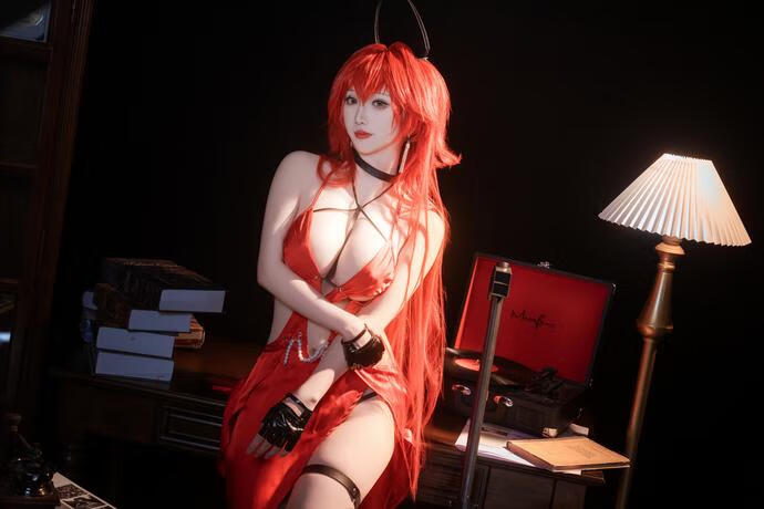 面饼仙儿-Nikke 小红帽礼服 [24P-245MB]