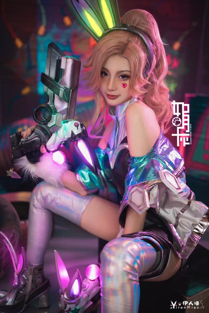 如月灰 cosplay作品024 英雄联盟 厄运小姐1 宅兔社.jpg