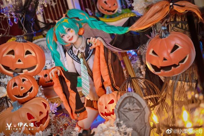「COSPALY」万圣节南瓜miku-8P @小柔SeeU (1).jpg