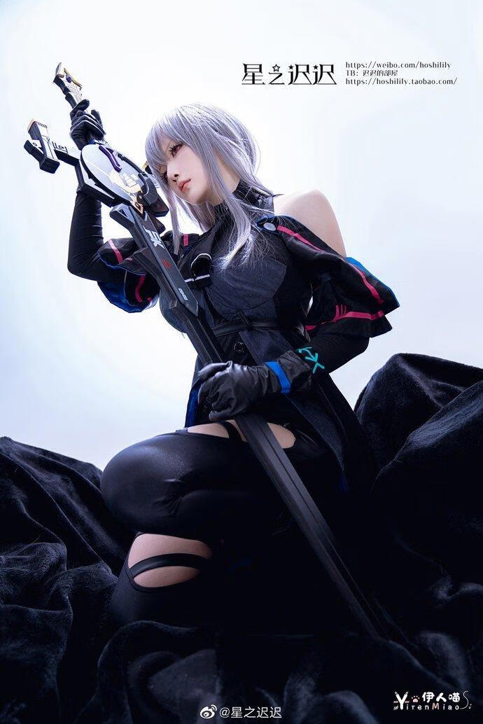 星之迟迟cosplay作品明日方舟角色斯卡蒂 (2).jpg