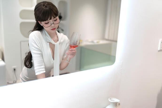 Bangni邦尼-触手来袭[97P-681M]