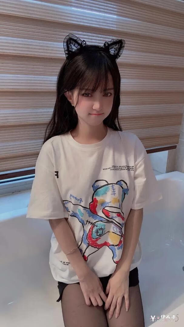 萌妹子手机壁纸图片 (15).jpg