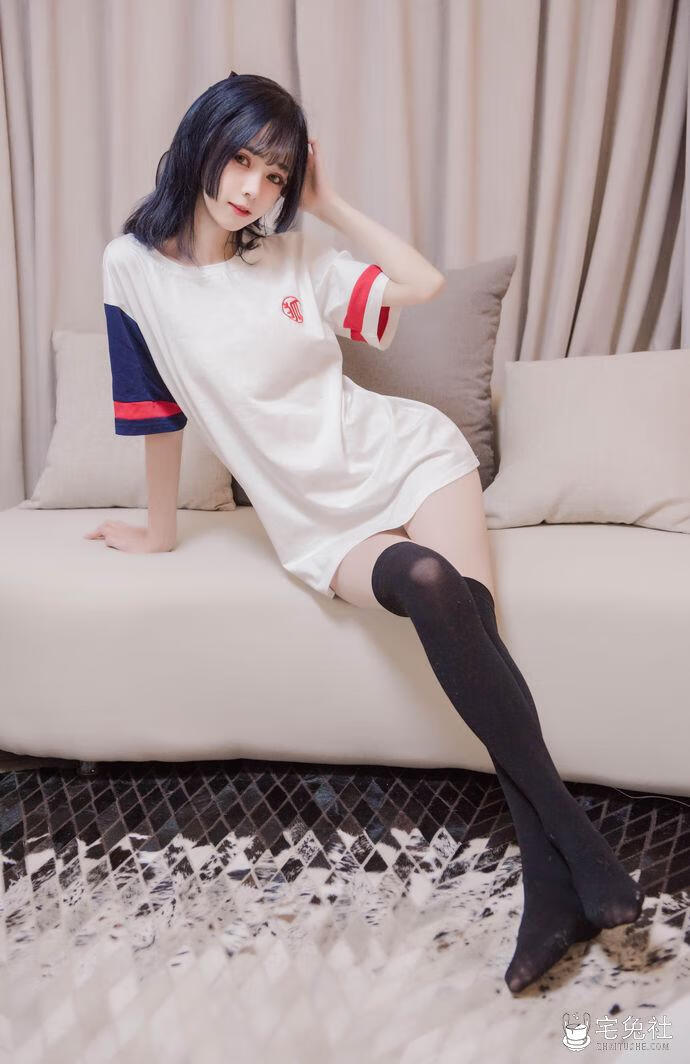 你的负卿 cosplay作品 居家私服2 宅兔社.jpg