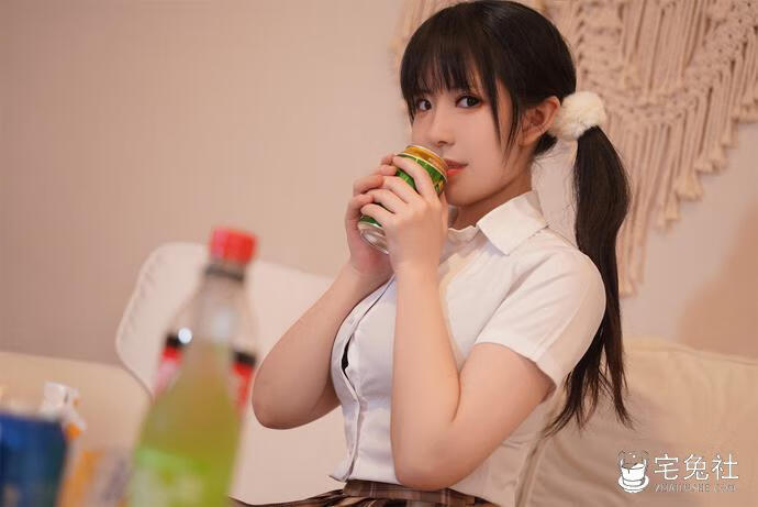 虎森森 cosplay作品013 狗狗剧情 (2) 宅兔社.jpg 虎森森全套作品图合集 清新颜值嗷呜虎虎独特剧情图集