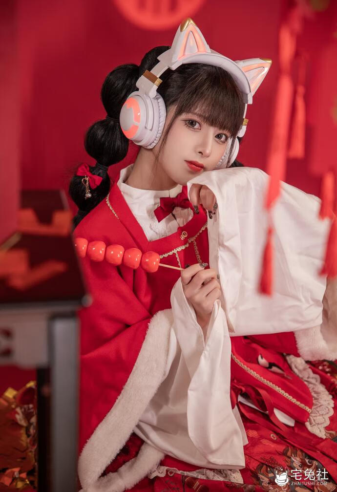 腥味猫罐全套cos图片合集 可爱而又俊美的喵年