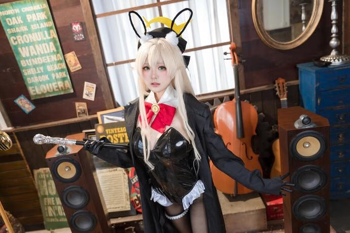 九柒喵-笑面兔女郎 [36P-261MB]