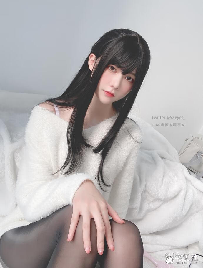 眼酱大魔王w全套cos图片合集 探索眼镜带来的次元魅力