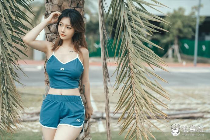 桃良阿宅作品 (7) 宅兔社.jpg 桃良阿宅全套cos图片合集 与创可贴蠢沫沫合称双壁妹子