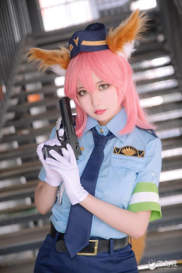 这个泡泡就是逊啦全套cos图片合集 保守却有魅力的无创可贴战士 (4) 宅兔社.jpg 这个泡泡就是逊啦全套cos图片合集 保守却有魅力的无创可贴战士