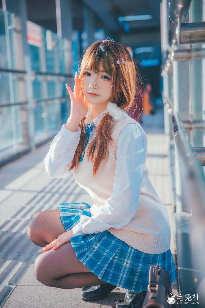 雪晴Astra cosplay作品 JK夕阳 宅兔社.jpg