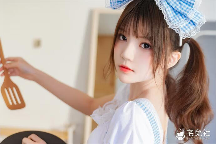 桜桃喵 cosplay 小娇妻 (1) 宅兔社.jpg 可爱清纯!桜桃喵小娇妻有这样的女朋友下班后几点回家?