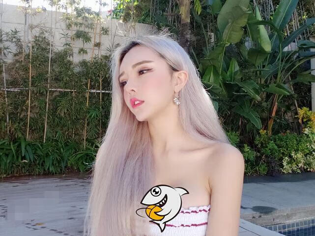 泳池激情!折耳鱼不呼吸9分32秒泳池视频为爱鼓掌有多惊艳? 宅兔社 (2).png 折耳鱼不呼吸9分32秒泳池视频为爱鼓掌有多惊艳?