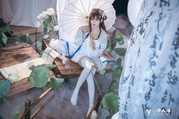 是一只熊仔吗cos全集赏析 白到发光的软萌Coser！