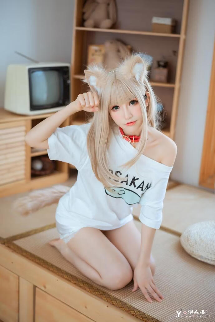 为什么coser衣衣的紫雨心Cos值得反复看？少女前线写实路线少见佳作