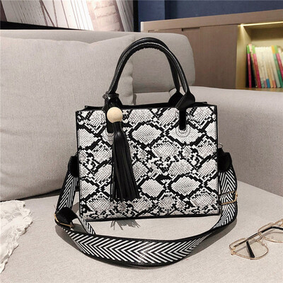 

Tailored Women Bag Fashion Large Capacity Female Multi-function Backpack Travel Bag