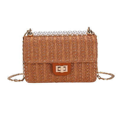 

Temperament shoulder bags 2019 New Wave Fashion Messenger Bag Wild Pearl Chain Shoulder Hand-woven Small Square Bag