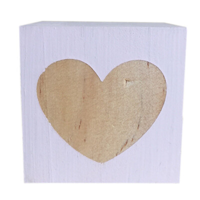 

Solid Wood Square Decoration Heart Baby Photo Props Home Decoration