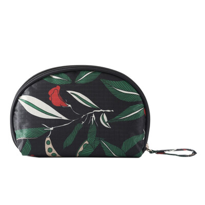 

Nylon Waterproof Cosmetic Bag For Cameo Shell Shape Portable Storage Bag For Travel Toiletry Bag Large Capacity