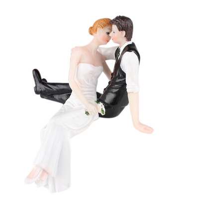 

Castle For The Wedding Wedding Cake Topper Resin Bride And Groom Couple Figurine Decoration Craft Gift Ornaments