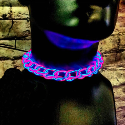 

Siaonvr Halloween LED Necklace Glowing Glamorous Necklace Illuminates Cosplay Party