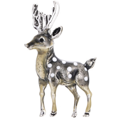 

3 Colors Available Cute Small Deer Brooches for Women Bucks Sika Deer Animal Brooch Pin Coat Accessories Kids Gift-in Brooches