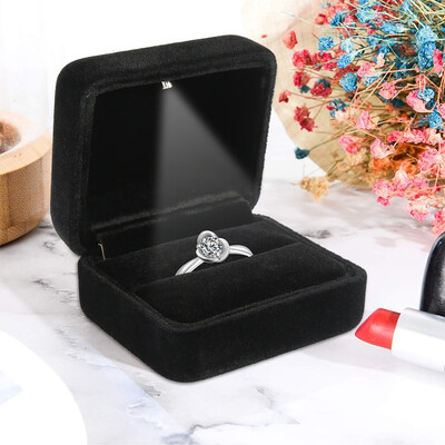 

Willstar Upscale Glowing Ring Box LED Lights Jewelry Box Velvet Ring Box LED Light Jewelry Display Gift Box
