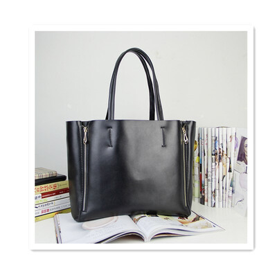 

2018 new autumn female bag portable big bag female simple wild lady single shoulder fashion large capacity bag