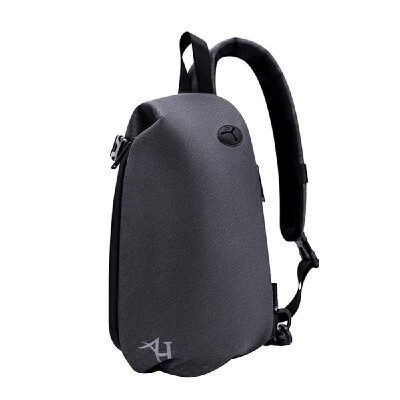 

ARCTIC HUNTER Fashion Outdoor Sport Travel Casual Mens Chest Bag Crossbody Shoulder Bag with External USB Charging Port Messenger