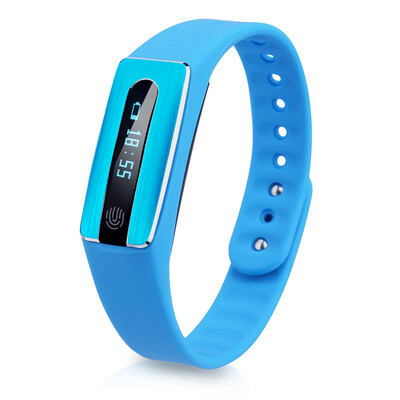 

HB02 Smart Bluetooth Wristband Heart Rate Track Watch with USB Plug