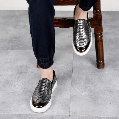 

Fashionable loafers for men