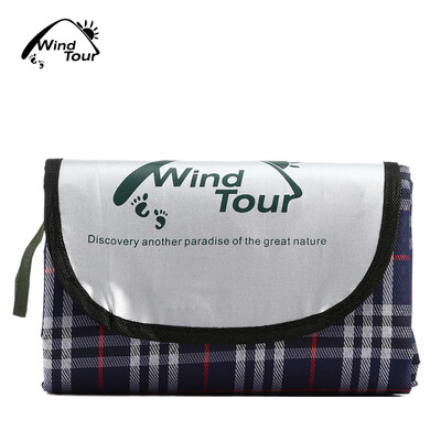 

WIND TOUR Acrylic Camping Picnic Mat Moisture-proof Cushion for 3 - 5 Persons Use