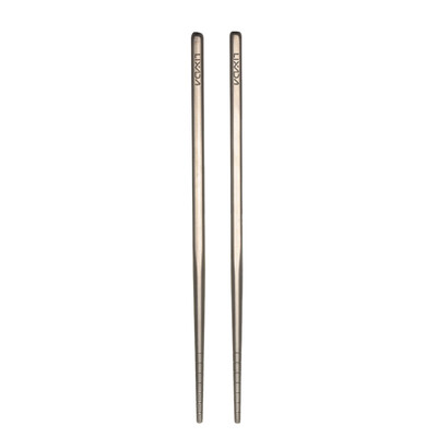 

Lixada 1 Pair of Titanium Lightweight Ultra-strong Square Reusable Chopsticks with Carrying Pouch Camping Utensils Outdoor 195mm2