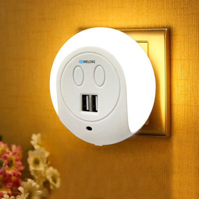 

BRELONG XC - 016 2 USB Ports Charger Light-sensor Night Light