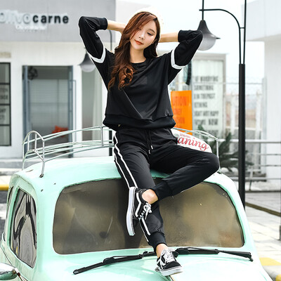 

Colorful 2019 new wild running fitness suit suit fashion loose quick-drying female models yoga clothing two-piece black