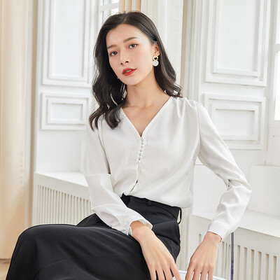 

Marc Rebecca V-neck commuter solid color fashion beaded long-sleeved shirt female satin top 92003T white M