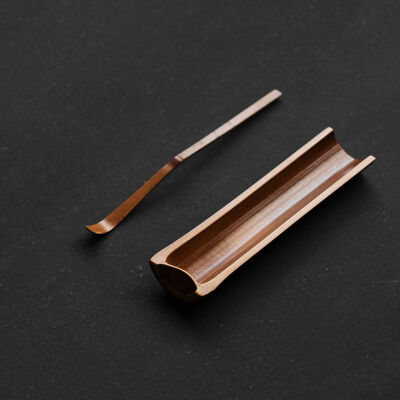 

Natural Bamboo Cha He Tea Presentation Vessel & Scoop Set