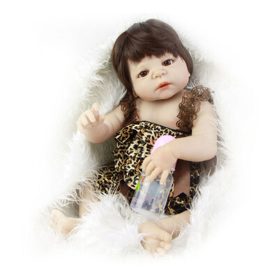 

Reborn Baby Doll Girl Full Silicone Body Realistic Baby Toy Doll With Pink Dress Or Green Dress Kids Xmas Gifts Bath Toy